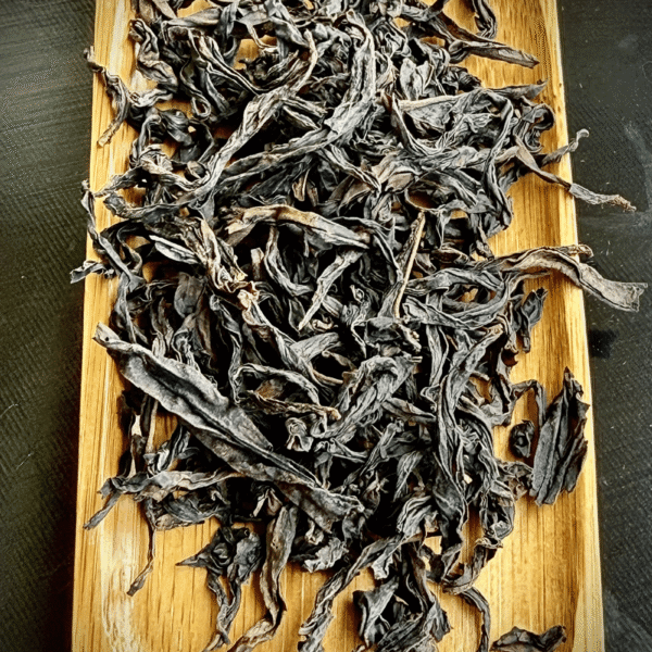 Ya Shi Xiang Dancong Oolong – Duck Shit Aroma (100g)